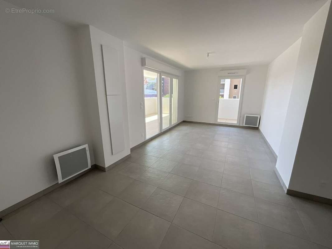 Appartement à BEZIERS