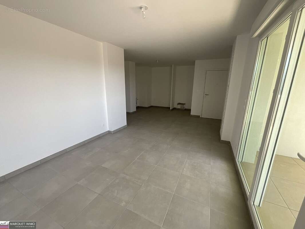 Appartement à BEZIERS