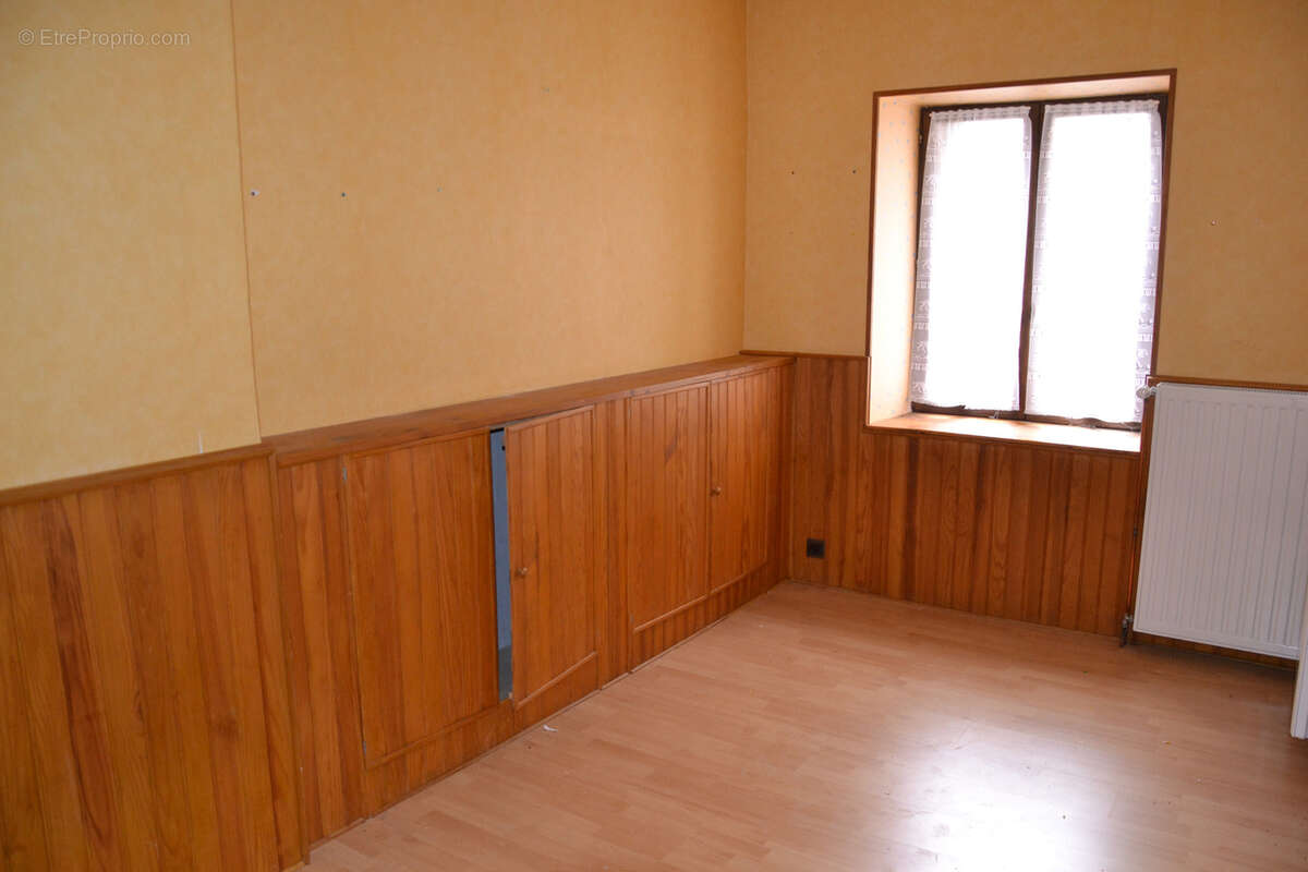 Maison à BOURG-LASTIC