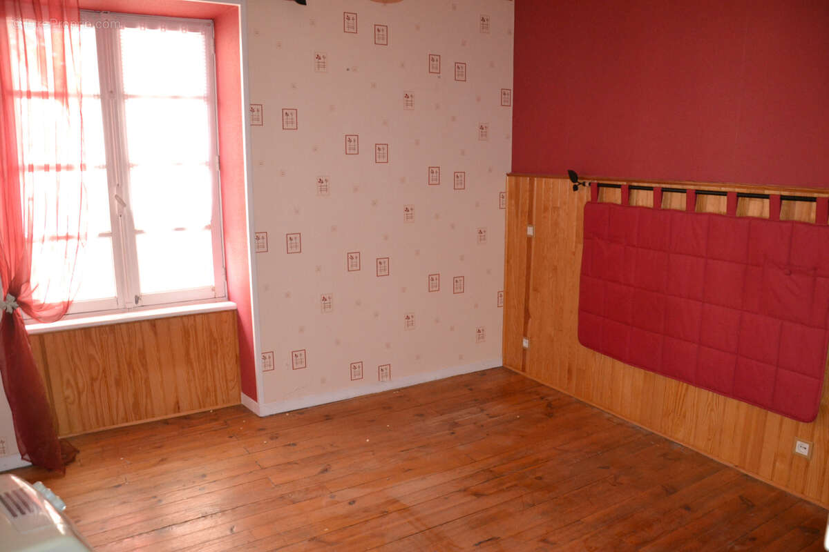 Maison à BOURG-LASTIC