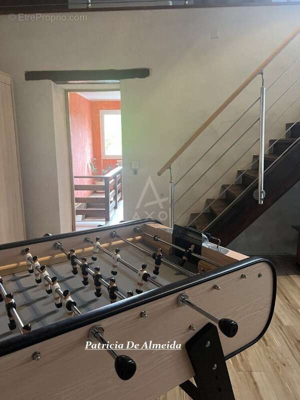 Maison à SALLES-MONGISCARD