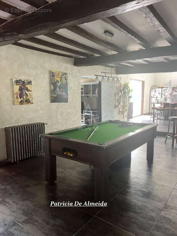 Maison à SALLES-MONGISCARD