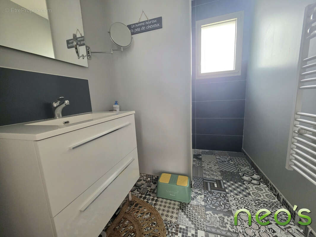 Maison à TREMENTINES