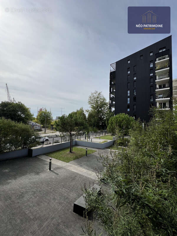 Appartement à BORDEAUX