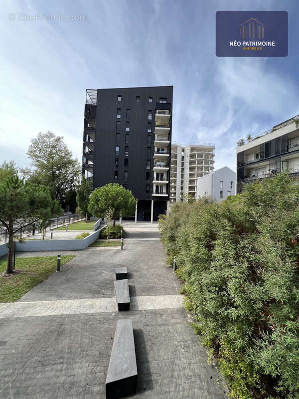 Appartement à BORDEAUX