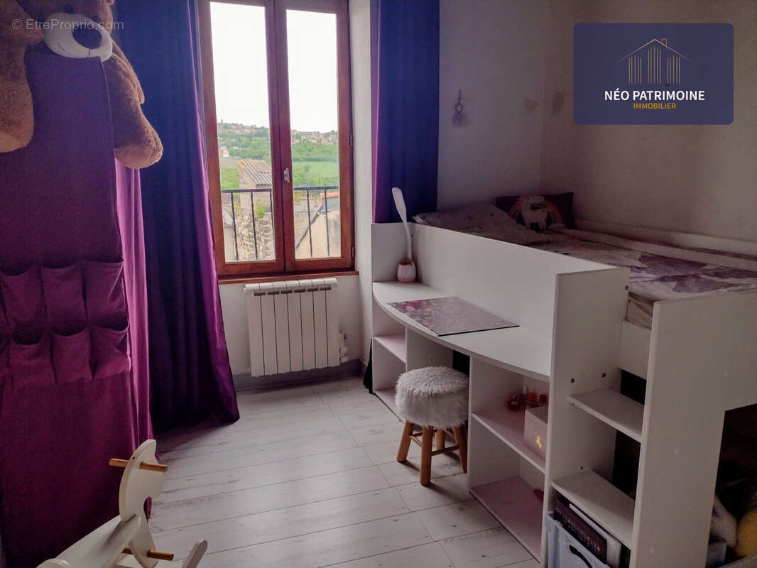 Maison à LA ROCHE-BLANCHE