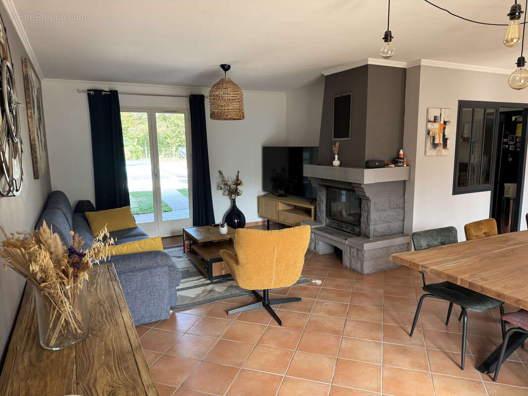 Maison à CASTELJALOUX