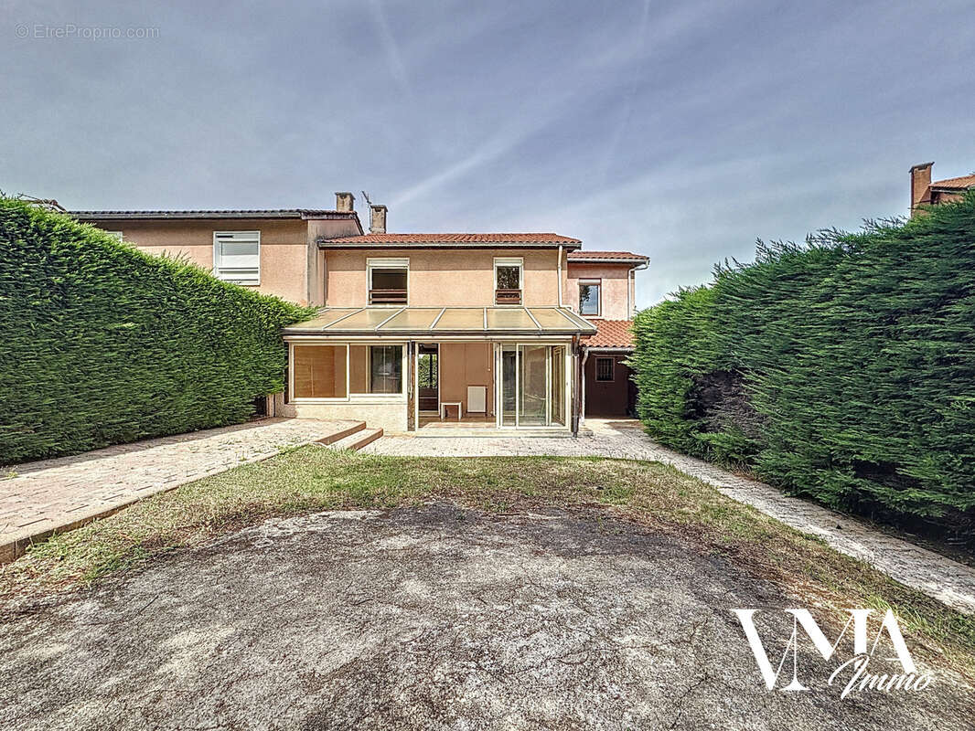 Maison à MARCY-L&#039;ETOILE