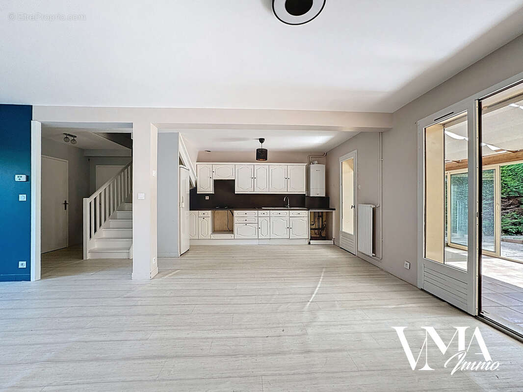 Maison à MARCY-L&#039;ETOILE