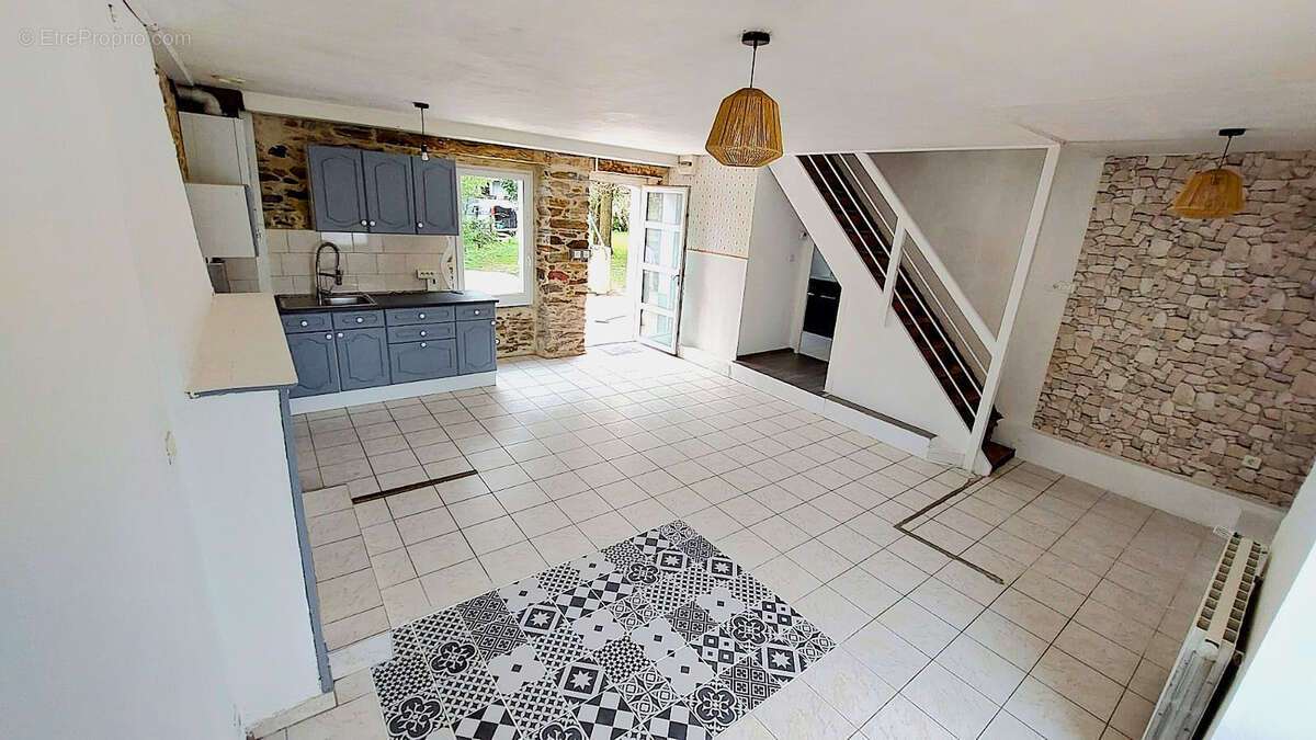 Maison à SAINT-GILDAS-DES-BOIS