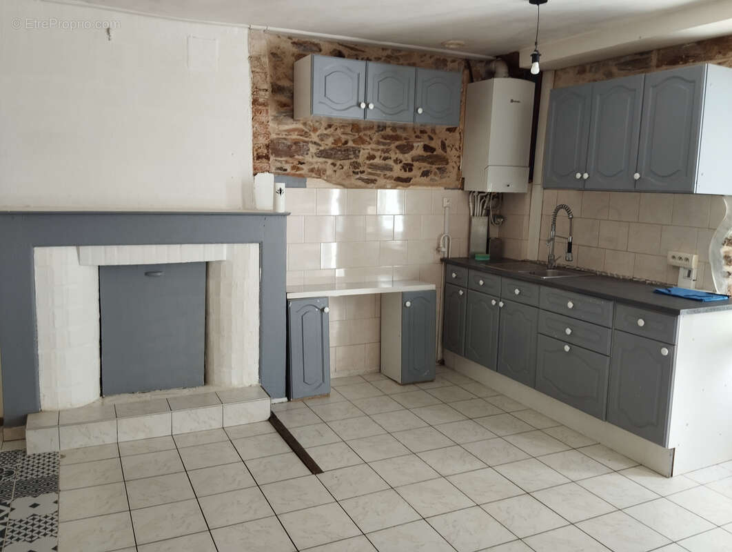 Maison à SAINT-GILDAS-DES-BOIS