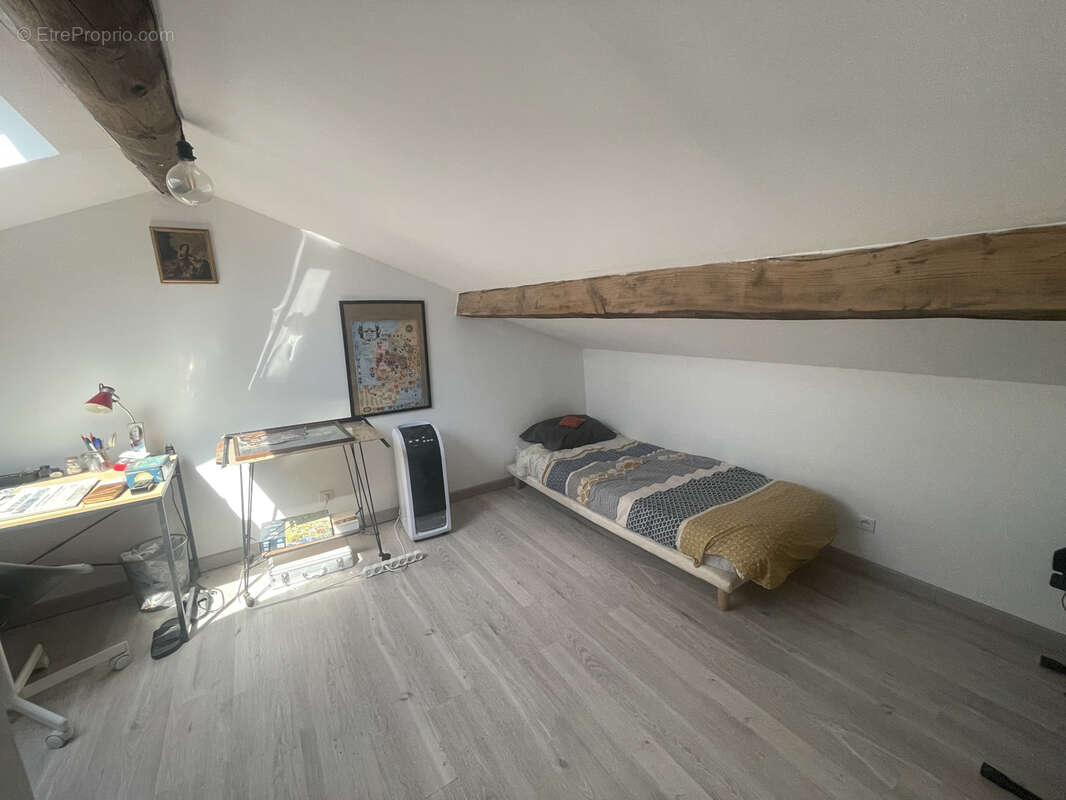 Appartement à VAISON-LA-ROMAINE