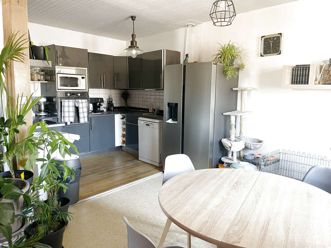 Appartement à VAISON-LA-ROMAINE