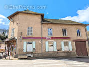 Appartement à SAINT-CHEF