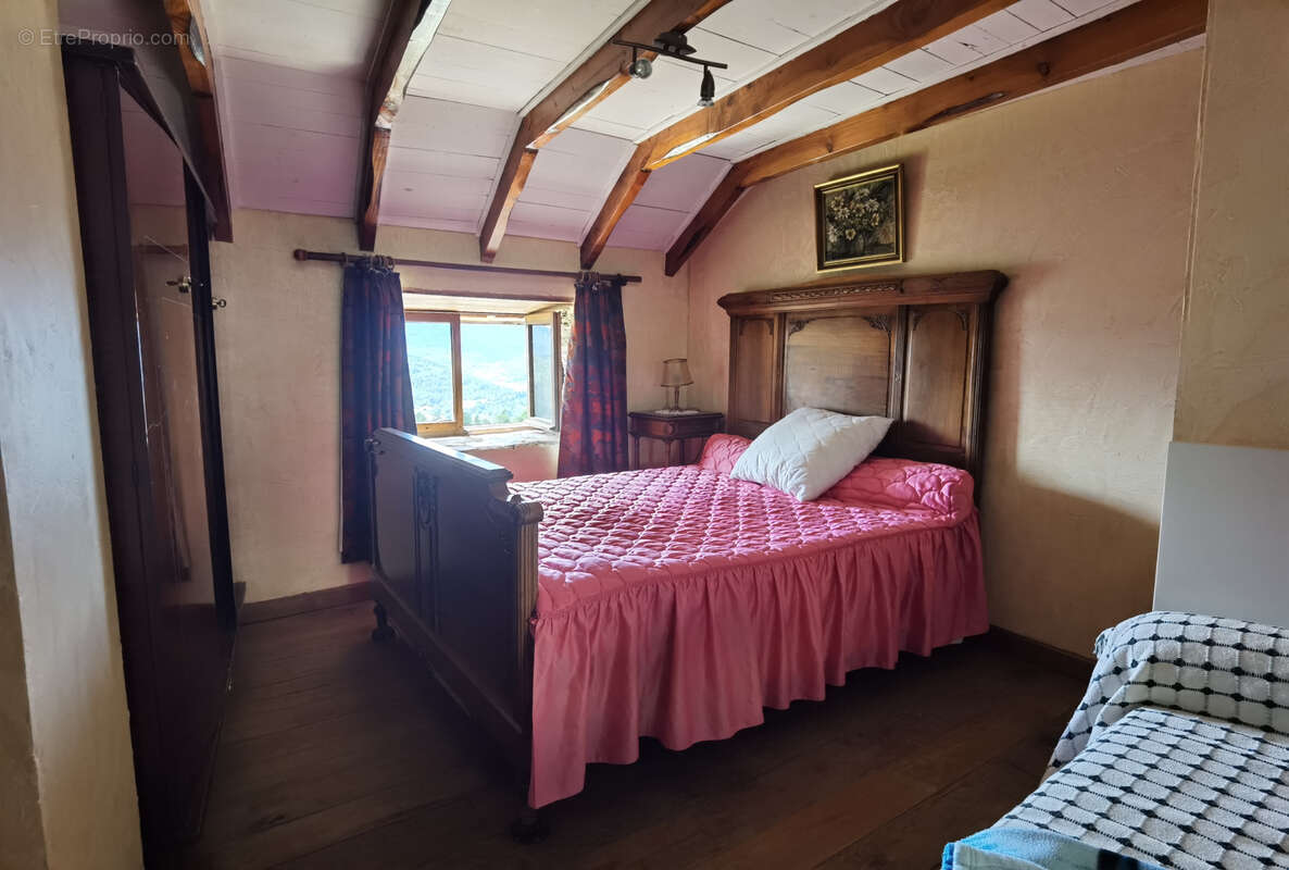 Maison à PONTEILS-ET-BRESIS