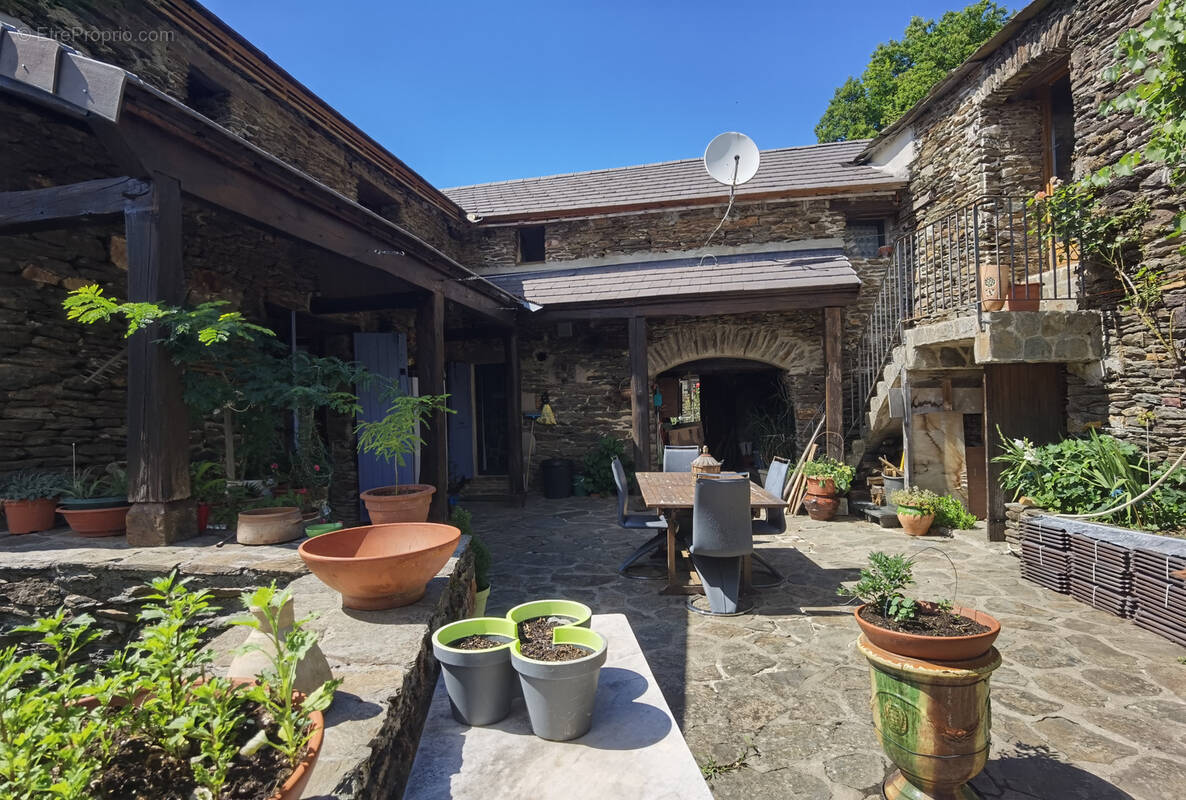 Maison à PONTEILS-ET-BRESIS