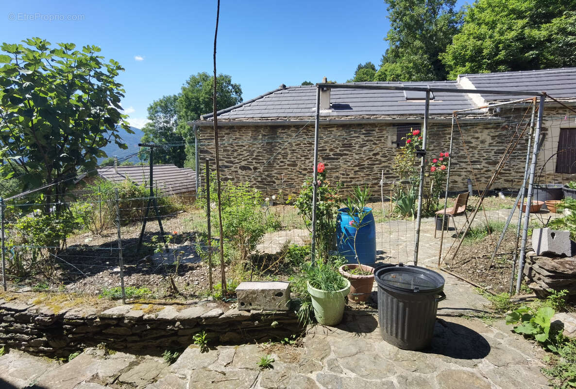 Maison à PONTEILS-ET-BRESIS