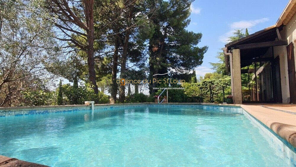 Maison à COMBAILLAUX