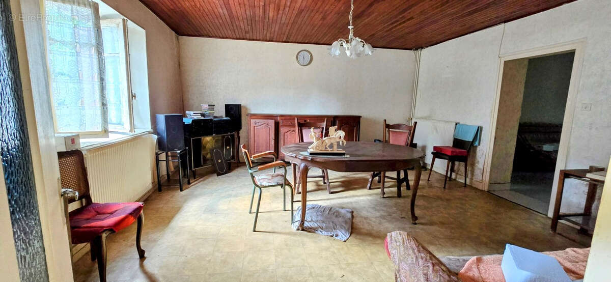 Maison à BROYE-AUBIGNEY-MONTSEUGNY