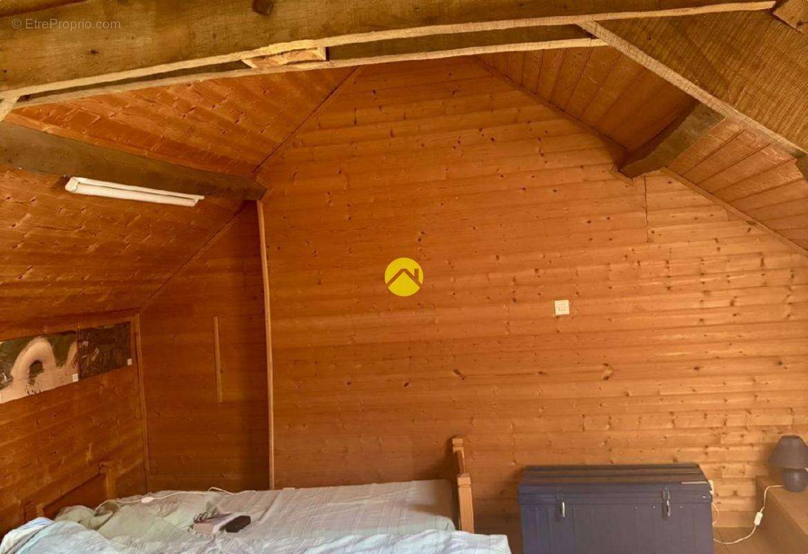 Maison à SAINTE-ALVERE