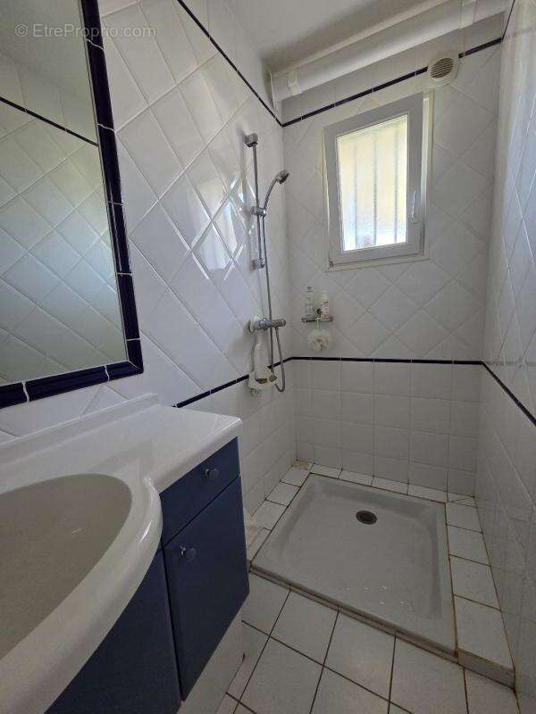 Maison à LA TURBALLE