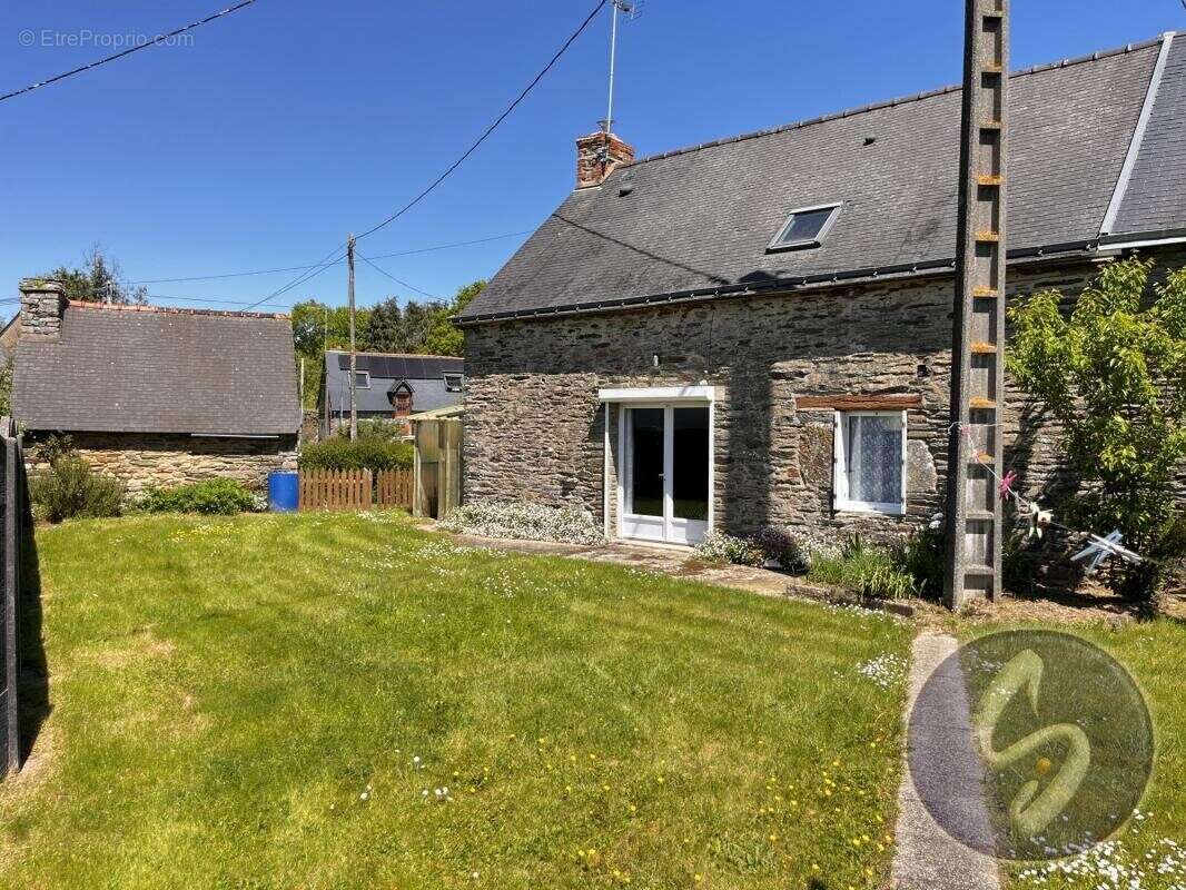 Maison à MALESTROIT