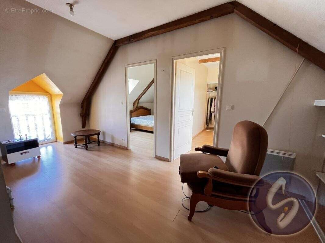 Maison à MALESTROIT