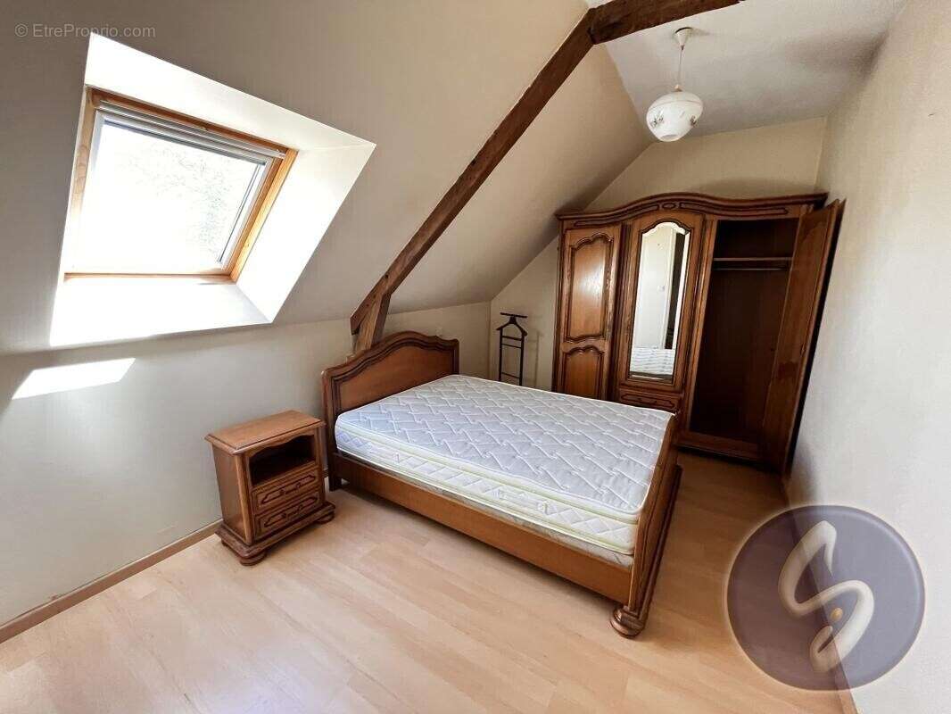 Maison à MALESTROIT