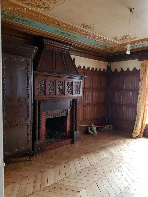 Appartement à PARIS-8E