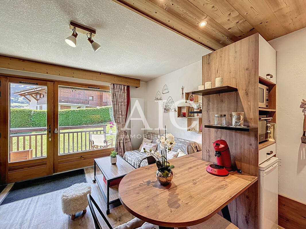 Appartement à DEMI-QUARTIER