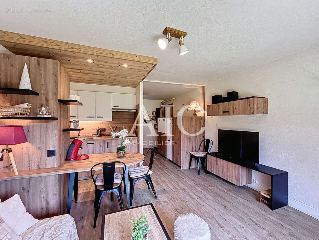 Appartement à DEMI-QUARTIER