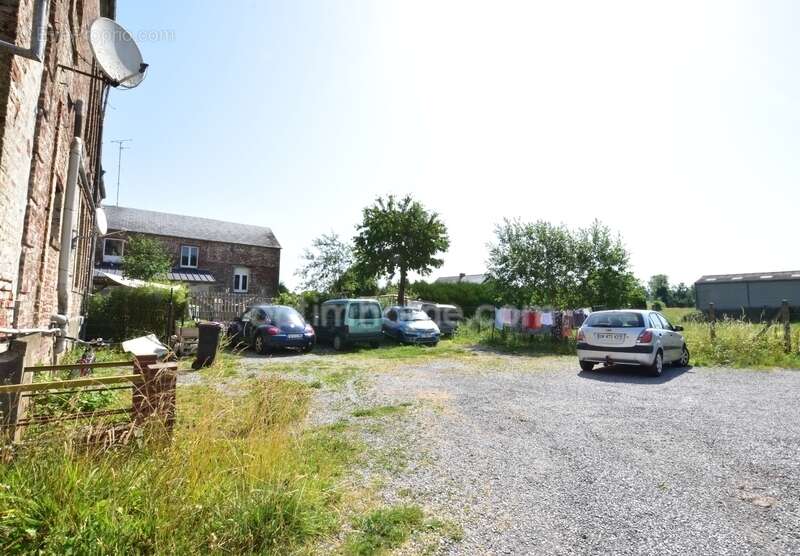 Appartement à SAINS-DU-NORD