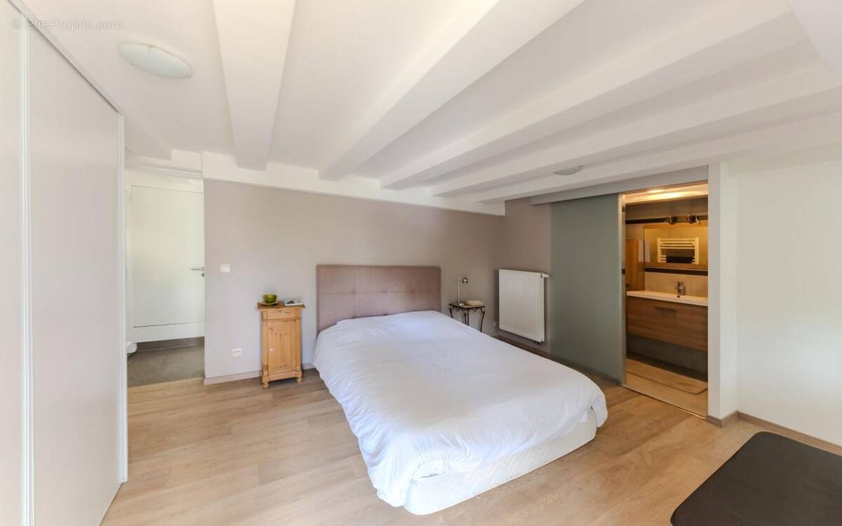 Maison à JARVILLE-LA-MALGRANGE