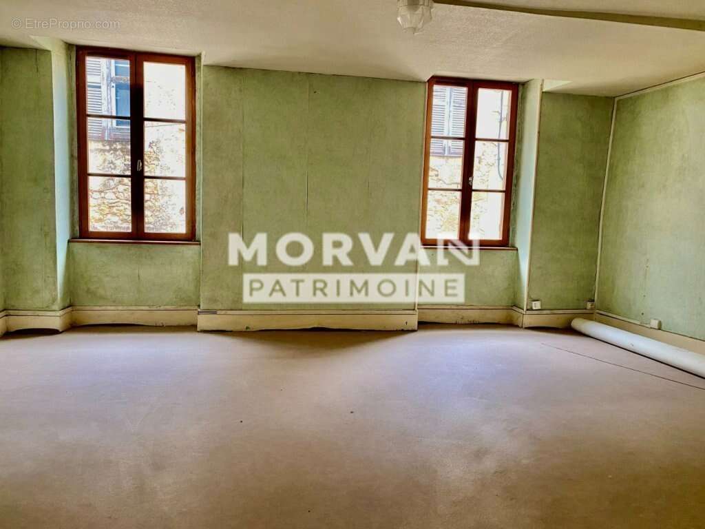 Maison à SAINT-SAULGE