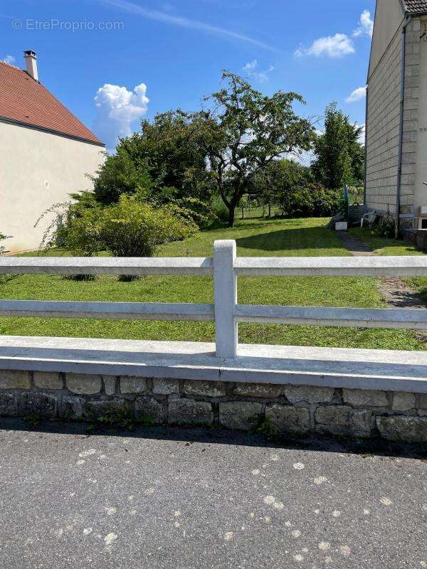 Terrain à PRECY-SUR-OISE