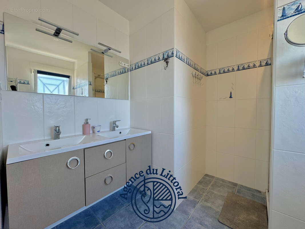 Maison à MESCHERS-SUR-GIRONDE