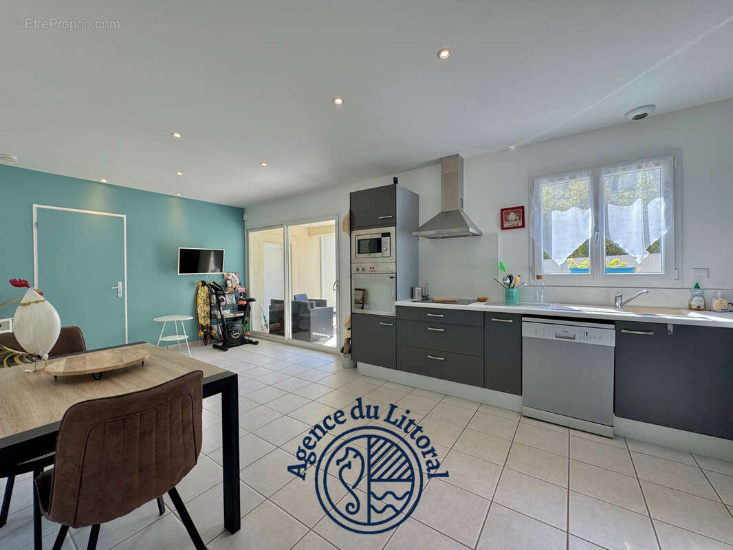 Maison à MESCHERS-SUR-GIRONDE