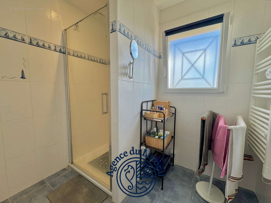 Maison à MESCHERS-SUR-GIRONDE