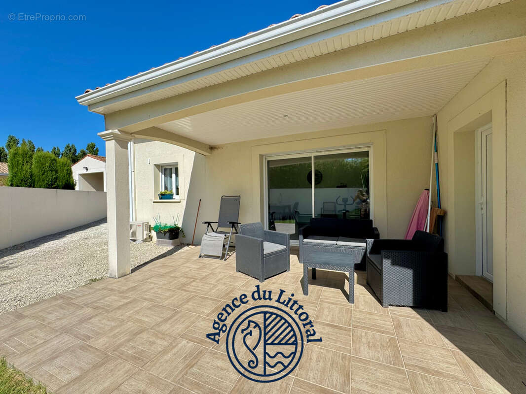 Maison à MESCHERS-SUR-GIRONDE