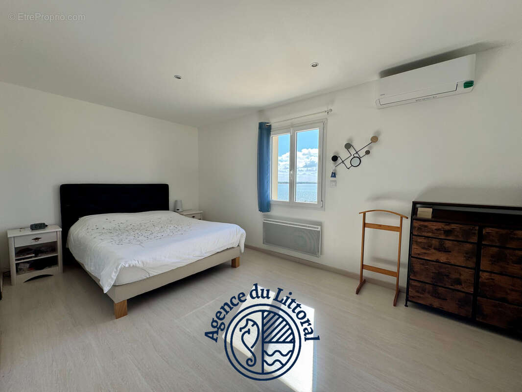 Maison à MESCHERS-SUR-GIRONDE