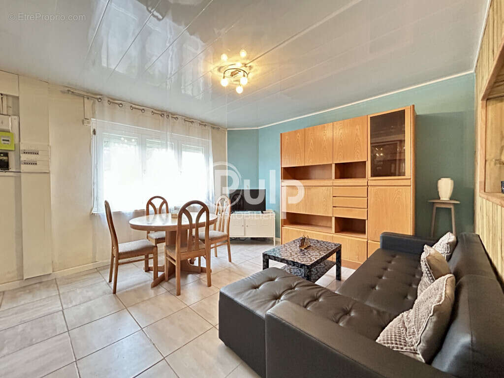 Maison à AIX-NOULETTE