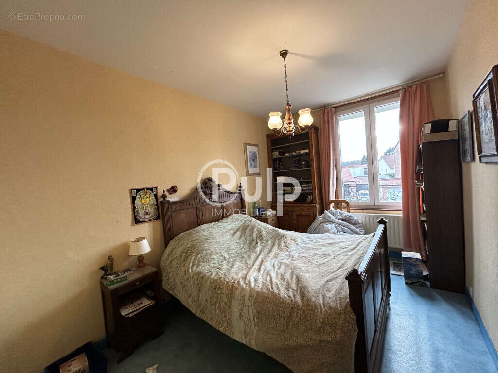 Maison à MAISNIL-LES-RUITZ