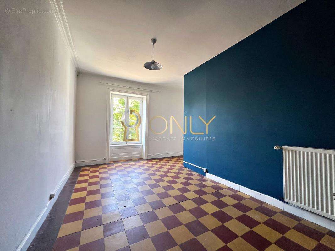 Maison à CHAZAY-D&#039;AZERGUES