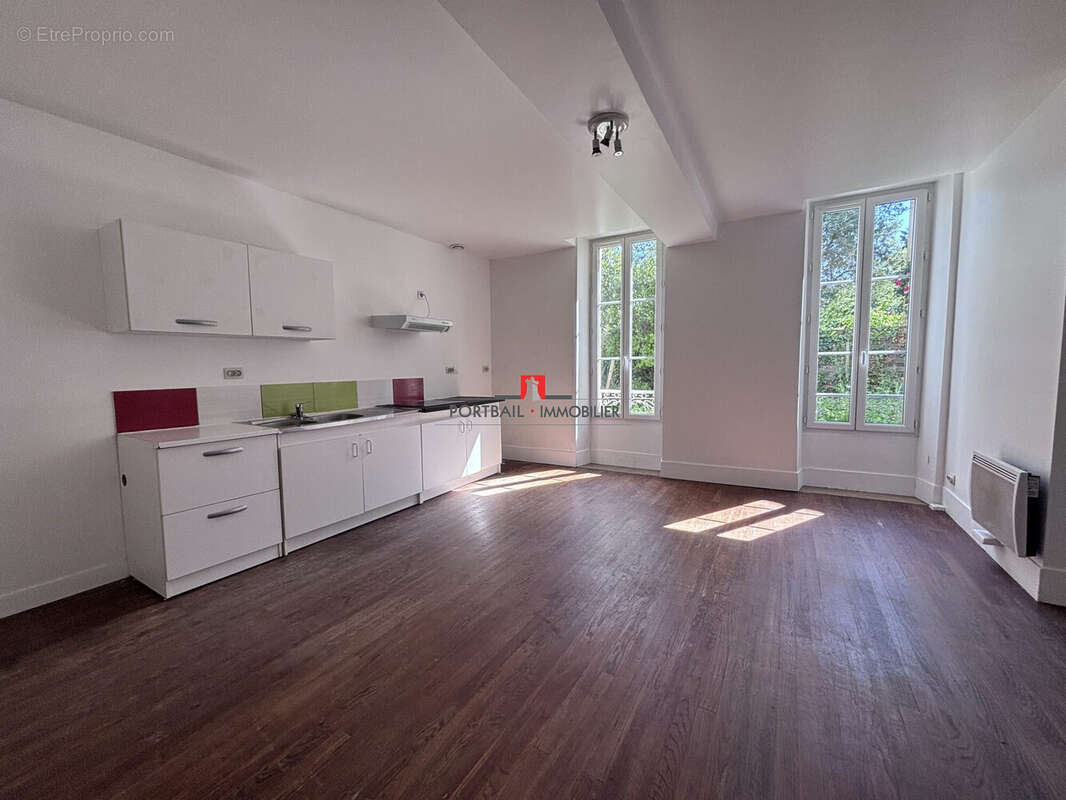 Appartement à BLAYE