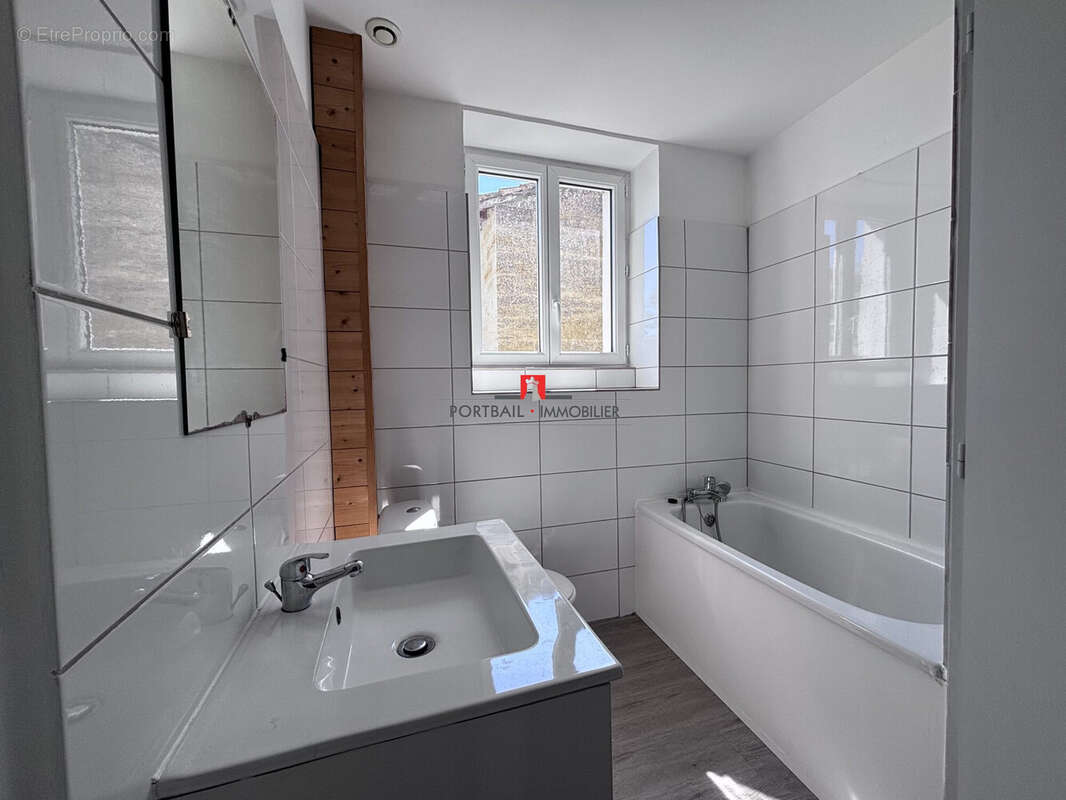 Appartement à BLAYE