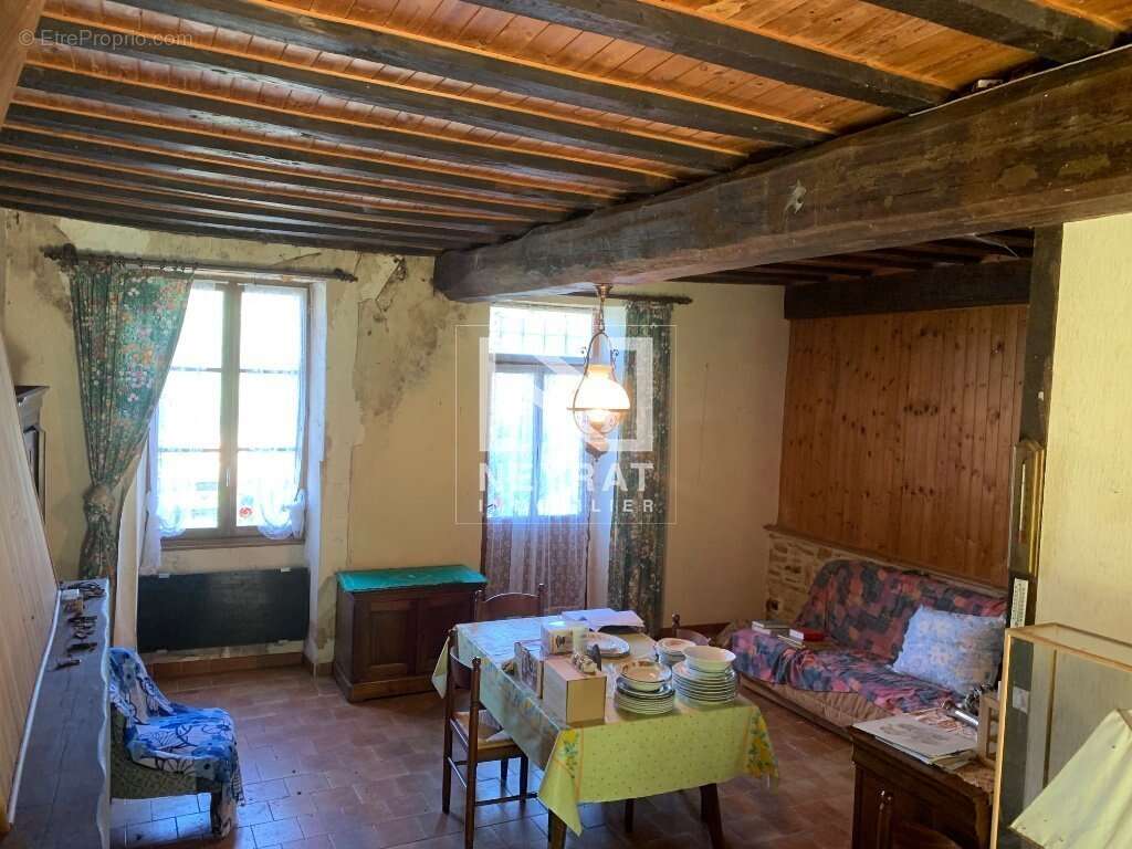 Maison à CHASSEY-LE-CAMP