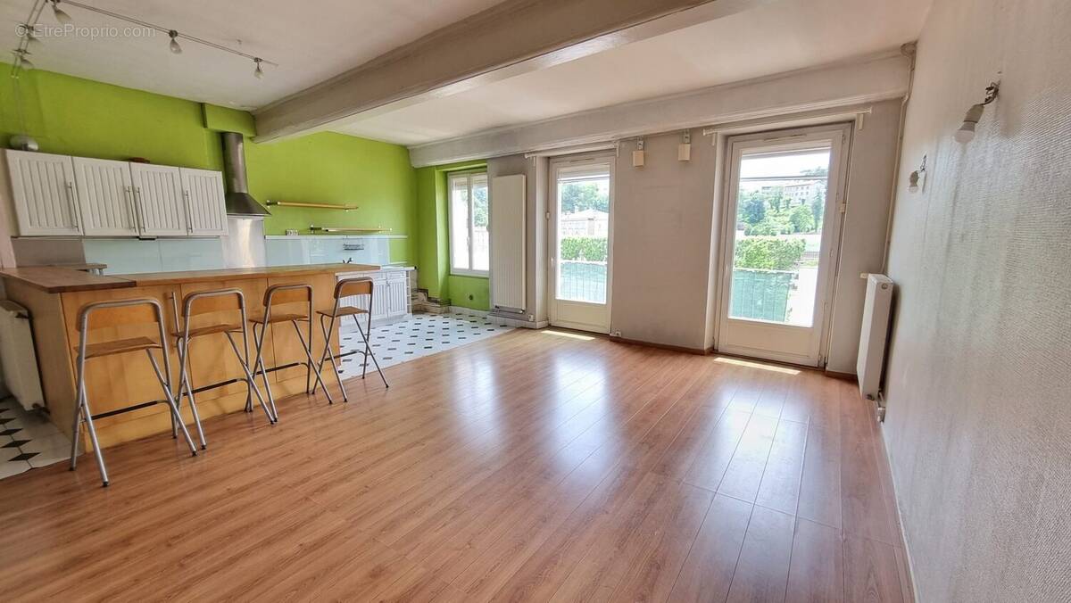 Appartement à RIVE-DE-GIER