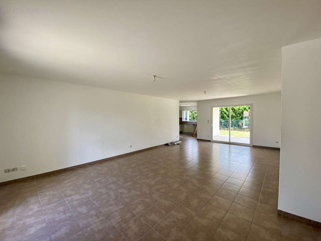 Maison à VILLENEUVE-SUR-LOT