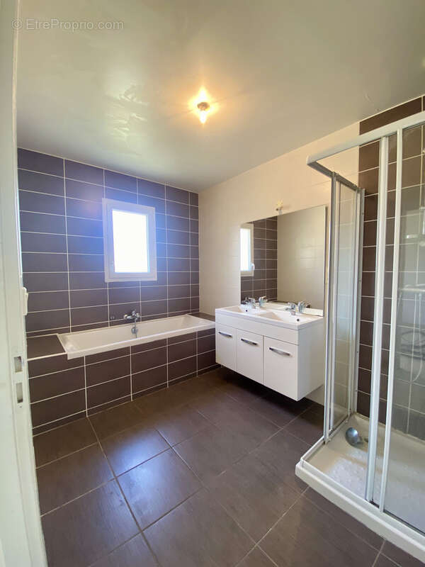 Maison à VILLENEUVE-SUR-LOT