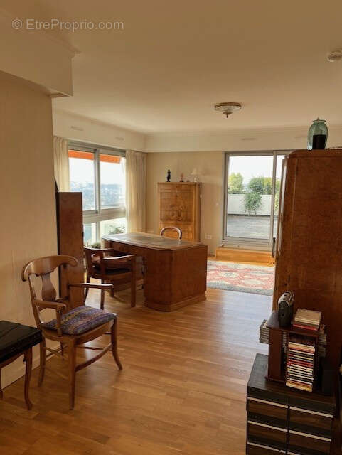 Appartement à NOGENT-SUR-MARNE